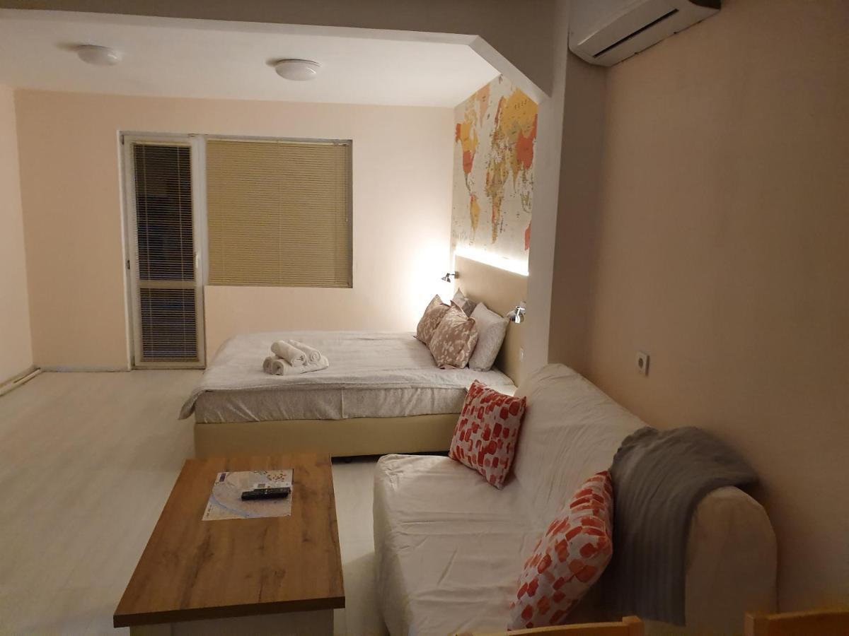 Malavi Top Center Deluxe Studio Ruse! Comfort&Clean! Εξωτερικό φωτογραφία